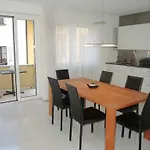 1-bedroom *