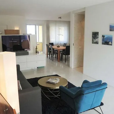 בית נופש 1-bedroom לוקרנו